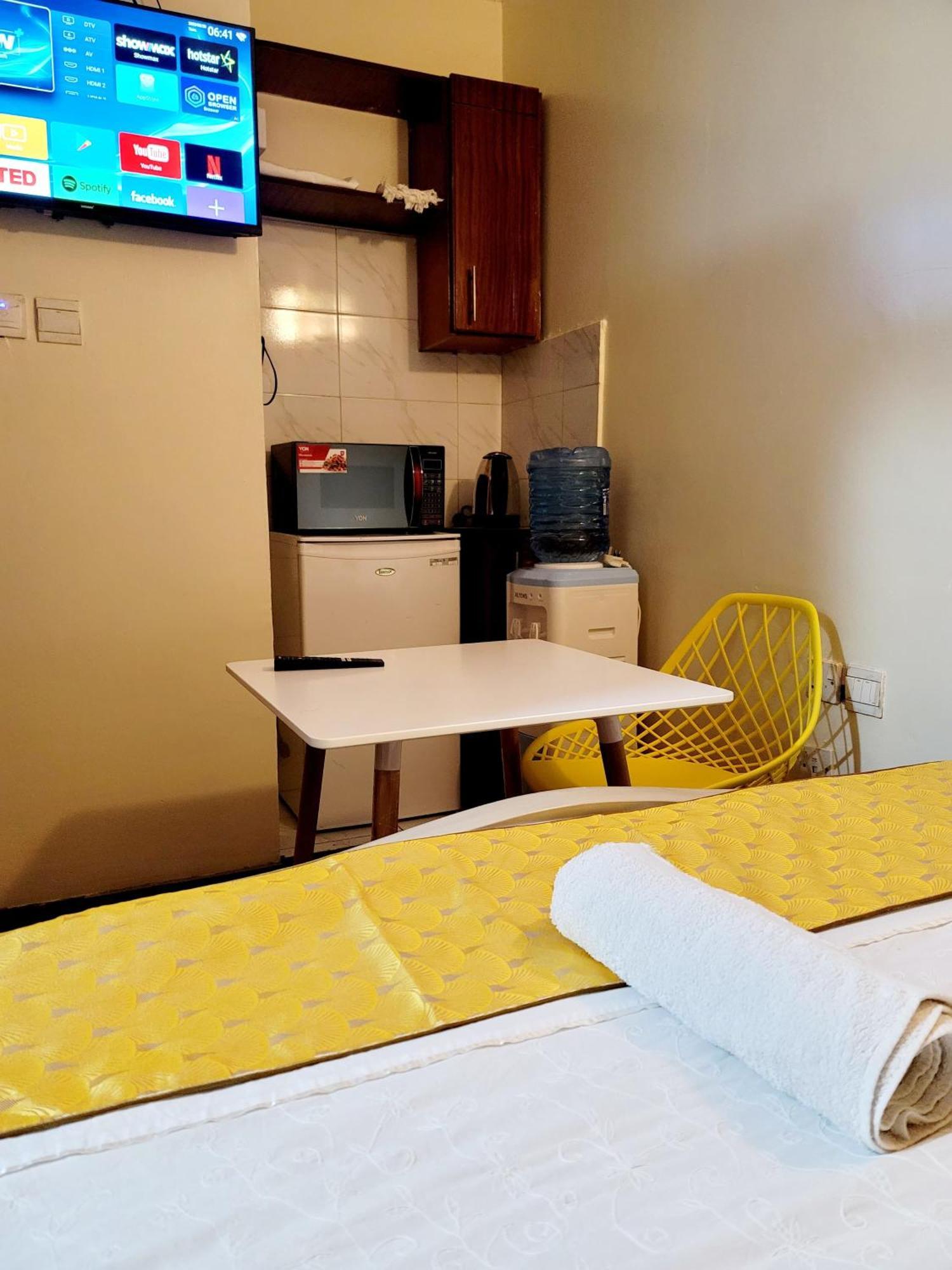 Sunrise Blue Moon B&B 나이로비 외부 사진